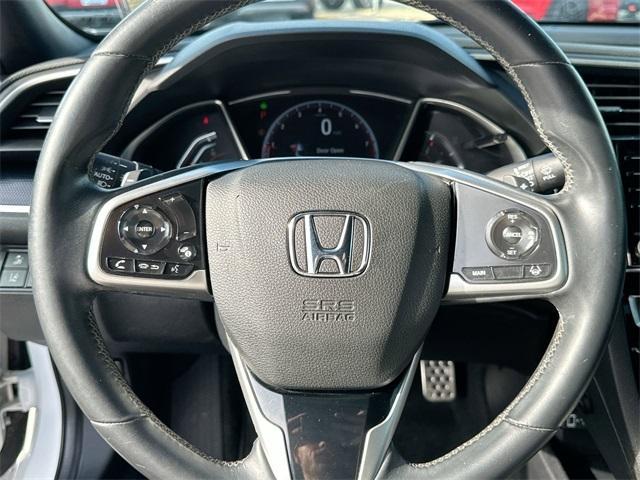 Photo of 2020 Platinum White Honda Civic
