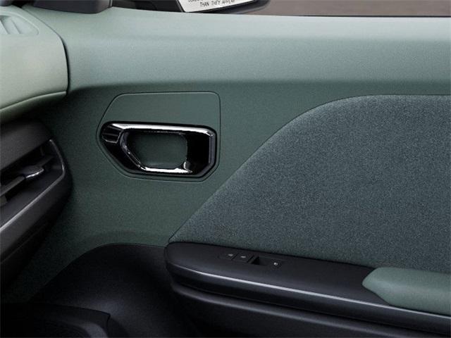 Photo of 2025 Snow White Pearl Kia K4