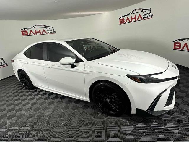 Photo of 2025 Ice Cap Toyota Camry
