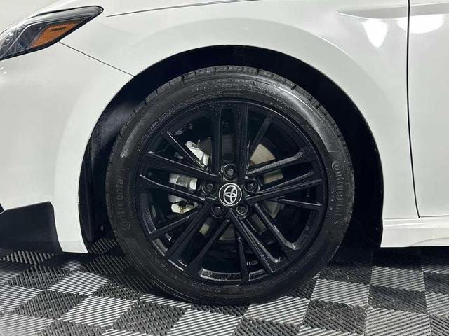 Photo of 2025 Ice Cap Toyota Camry