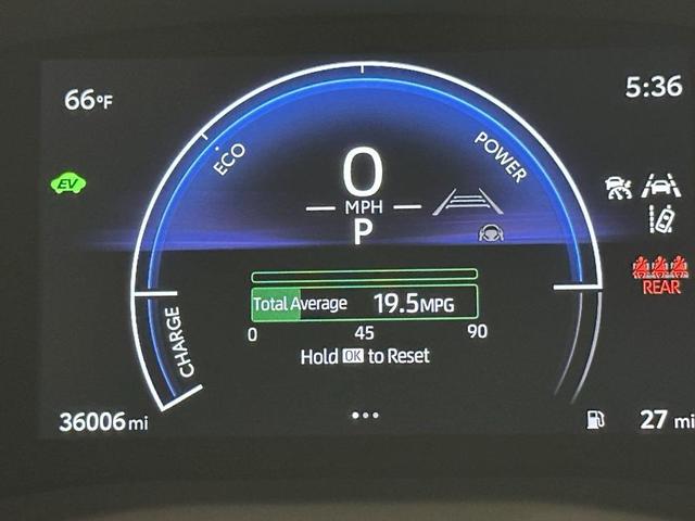 Photo of 2025 Ice Cap Toyota Camry