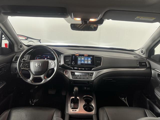 Photo of 2019 Crystal Black Pearl Honda Pilot