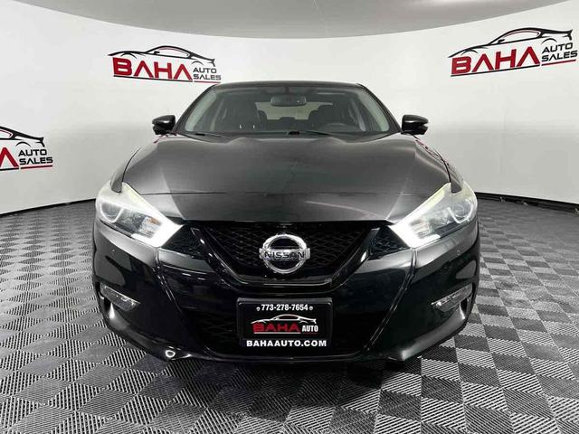 Photo of 2018 Super Black Nissan Maxima