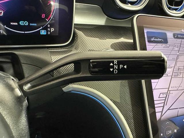 Photo of 2022 White Mercedes-Benz C-Class