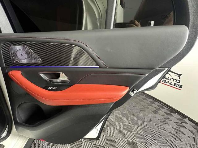 Photo of 2021 White Mercedes-Benz AMG GLE 63