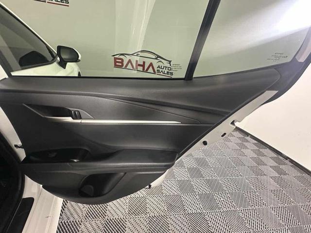 Photo of 2025 Ice Cap Toyota Camry