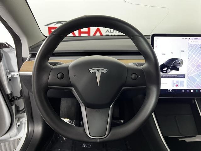 Photo of 2020 Pearl White Multi-Coat Tesla Model 3