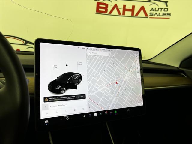 Photo of 2020 Pearl White Multi-Coat Tesla Model 3