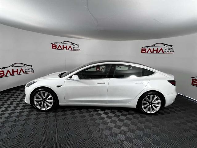 Photo of 2020 Pearl White Multi-Coat Tesla Model 3
