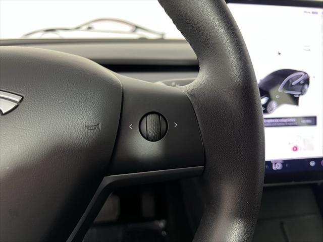 Photo of 2020 Pearl White Multi-Coat Tesla Model 3