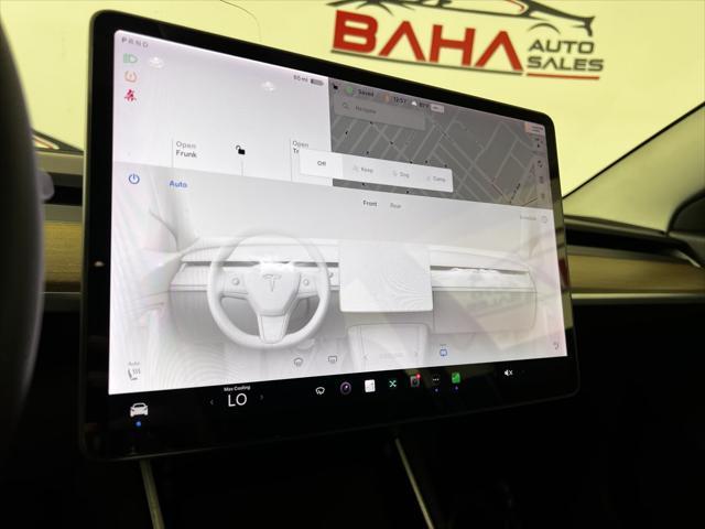 Photo of 2020 Pearl White Multi-Coat Tesla Model 3
