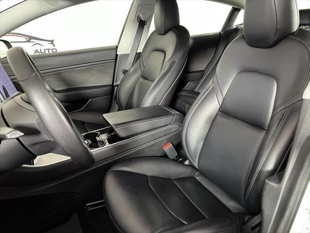 Photo of 2020 Pearl White Multi-Coat Tesla Model 3