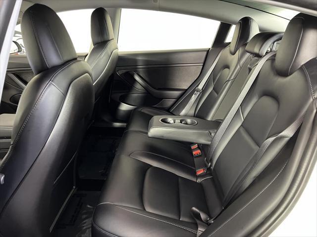 Photo of 2020 Pearl White Multi-Coat Tesla Model 3