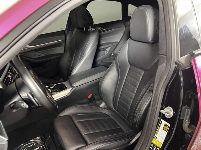 Photo of 2022 Black Sapphire Metallic BMW M440