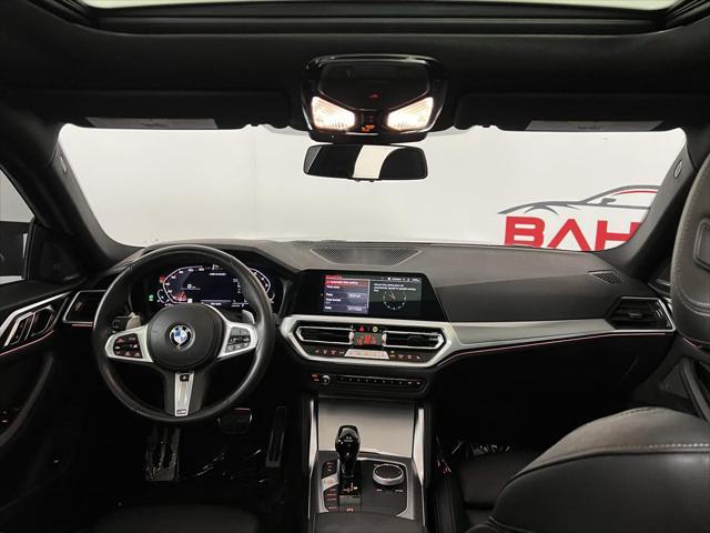 Photo of 2022 Black Sapphire Metallic BMW M440