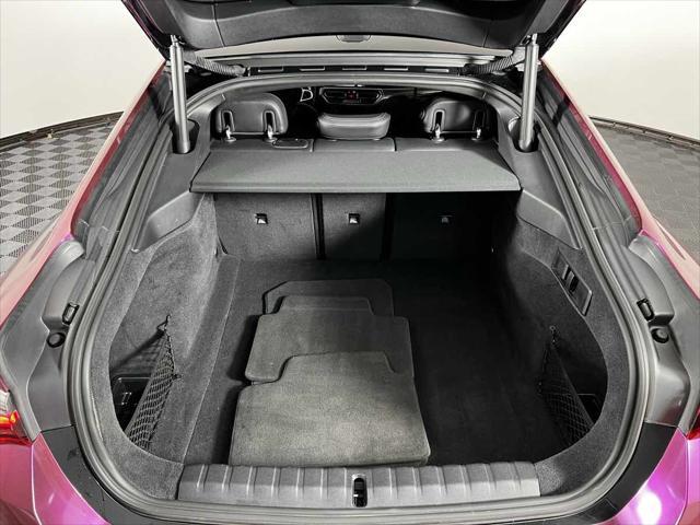Photo of 2022 Black Sapphire Metallic BMW M440