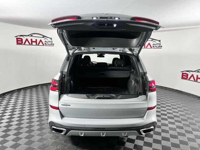 Photo of 2024 Brooklyn Grey Metallic BMW X5