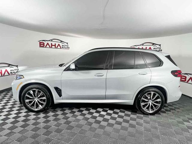Photo of 2024 Brooklyn Grey Metallic BMW X5