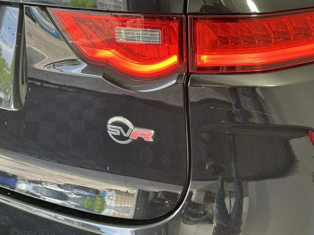 Photo of 2020 Black Jaguar F-PACE