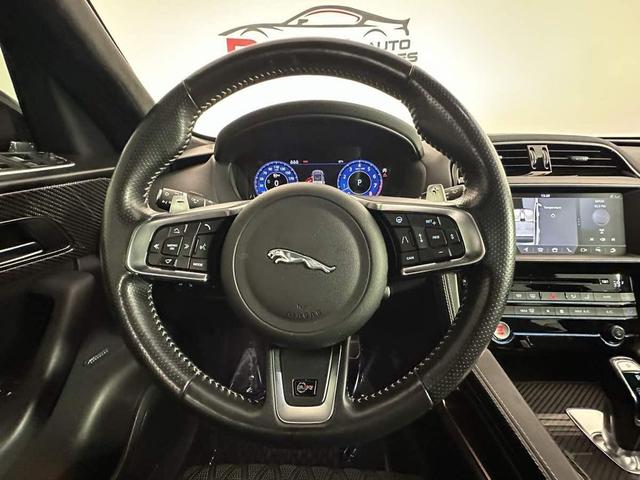 Photo of 2020 Black Jaguar F-PACE