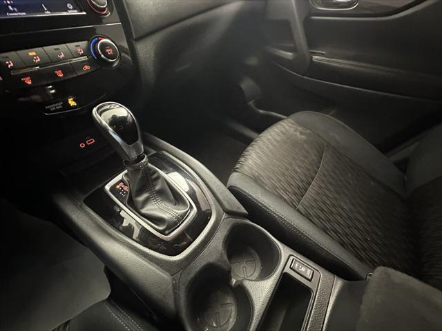 Photo of 2019 Gun Metallic Nissan Rogue