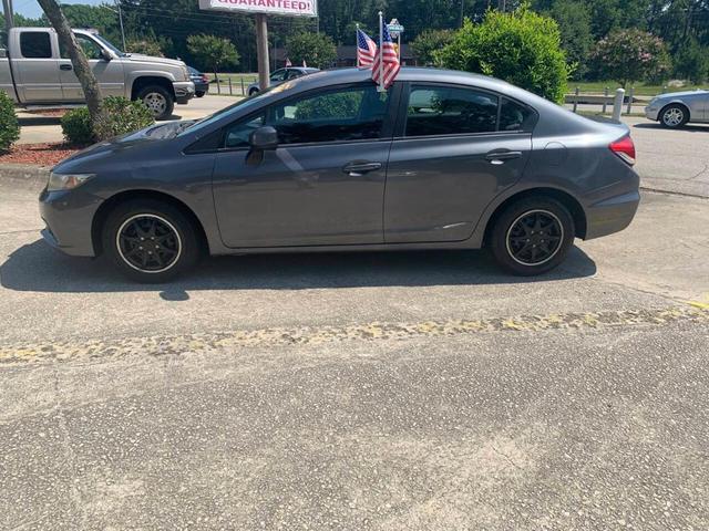 Photo of 2013 Gray Honda Civic