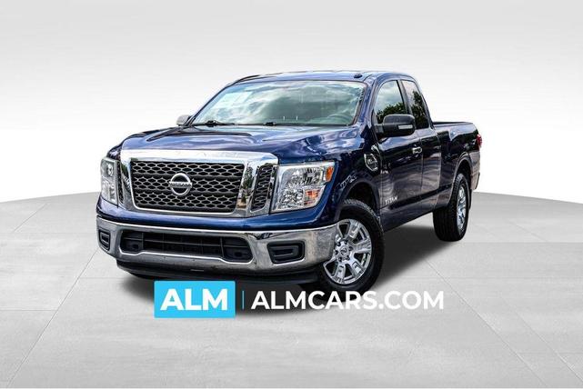 2017 Nissan Titan