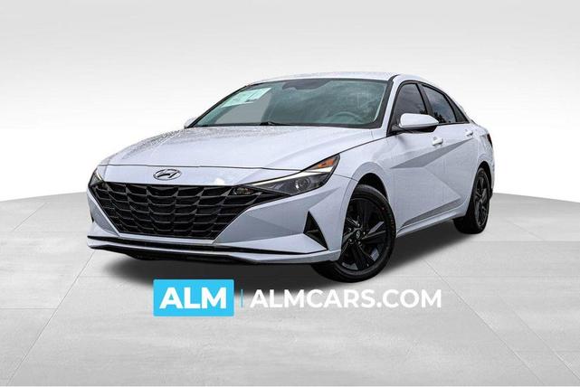 2023 Hyundai Elantra Hev