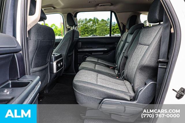 Photo of 2024 Oxford White Ford Expedition Max