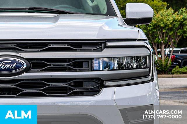 Photo of 2024 Oxford White Ford Expedition Max