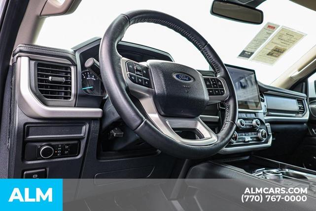 Photo of 2024 Oxford White Ford Expedition Max