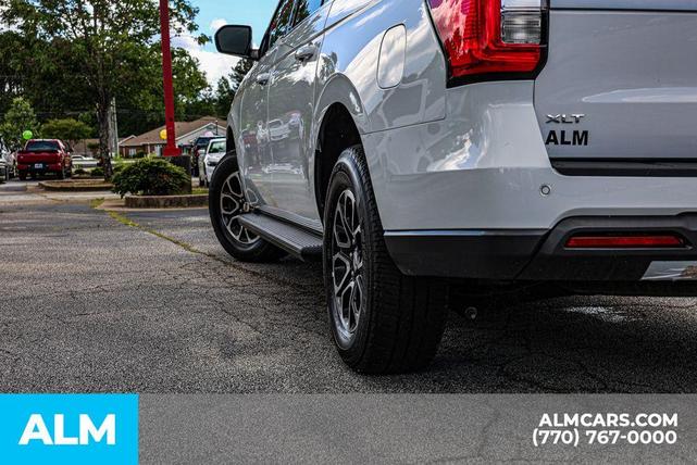 Photo of 2024 Oxford White Ford Expedition Max