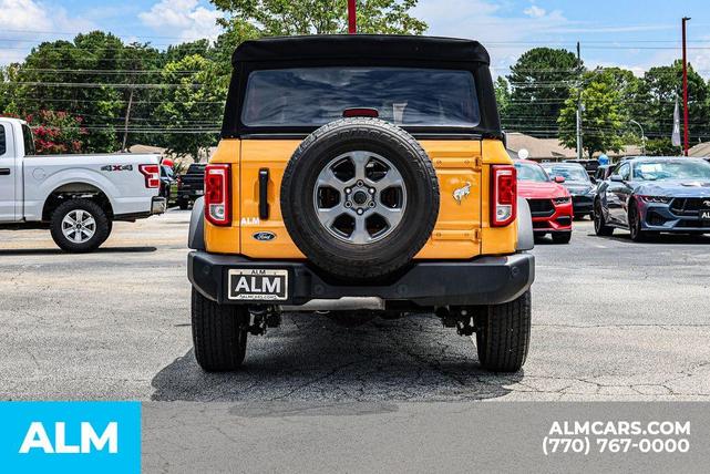 Photo of 2022 Orange Ford Bronco