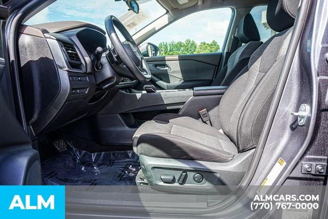 Photo of 2023 Gun Metallic Nissan Rogue