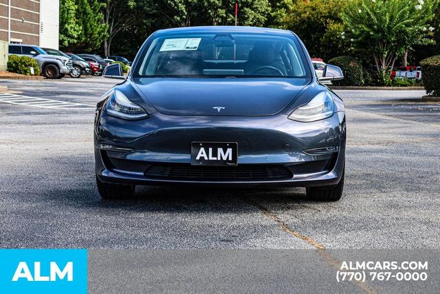 Photo of 2018 Gray Tesla Model 3