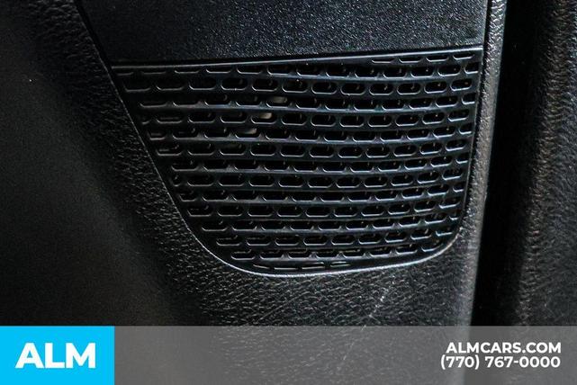 Photo of 2024 Silver Mist Clearcoat Chrysler Pacifica