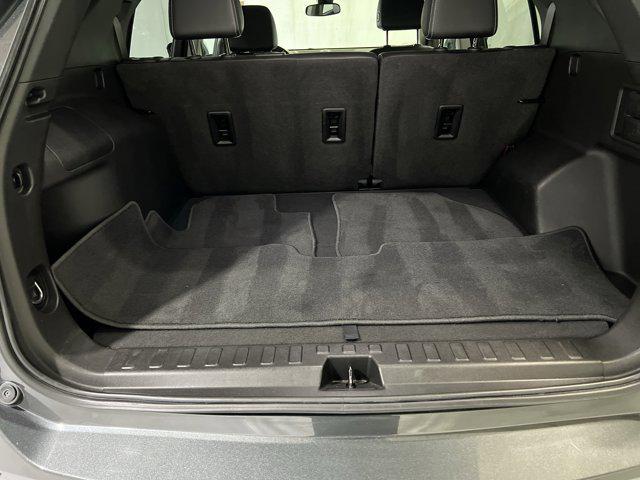 Photo of 2021 Nightfall Gray Metallic Chevrolet Equinox