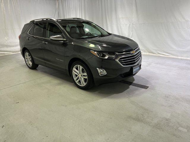 Photo of 2021 Nightfall Gray Metallic Chevrolet Equinox