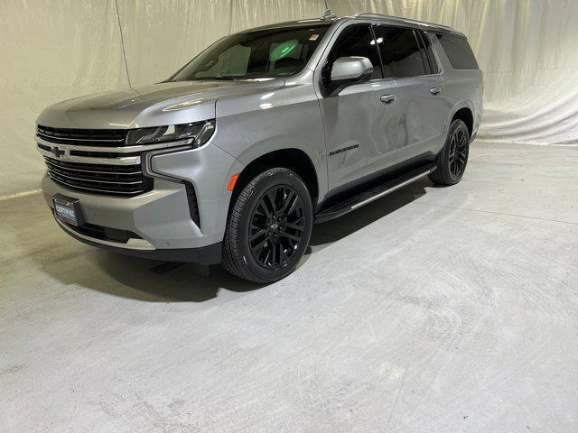 Photo of 2023 Sterling Gray Metallic Chevrolet Suburban