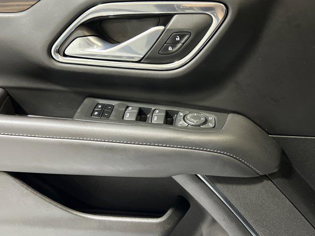 Photo of 2023 Sterling Gray Metallic Chevrolet Suburban