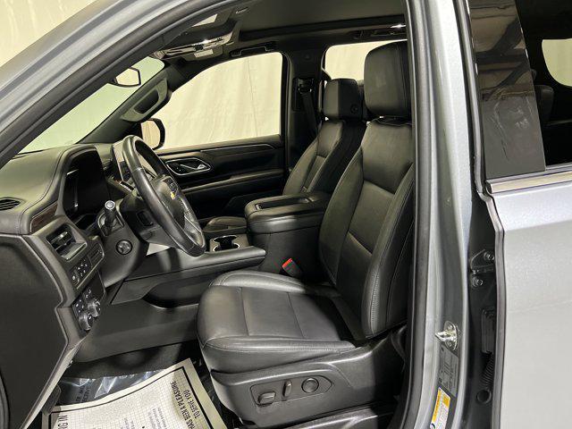 Photo of 2023 Sterling Gray Metallic Chevrolet Suburban