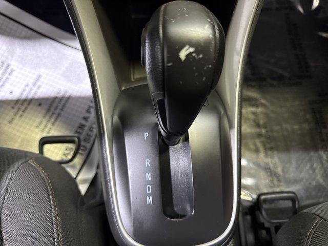 Photo of 2017 Silver Ice Metallic Chevrolet Trax