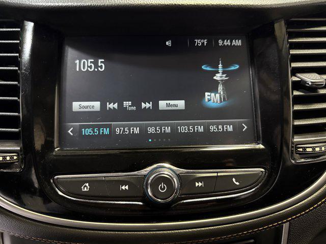 Photo of 2017 Silver Ice Metallic Chevrolet Trax