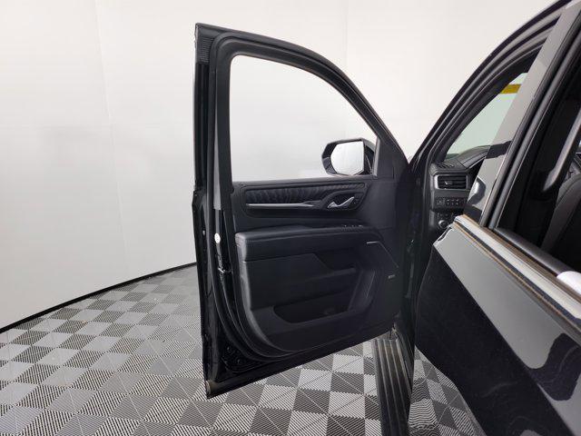 Photo of 2023 Onyx Black GMC Yukon XL