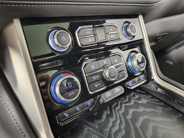 Photo of 2023 Onyx Black GMC Yukon XL