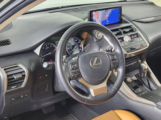 Photo of 2021 Nori Green Pearl Lexus NX 300