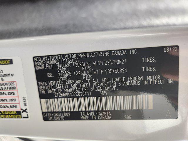Photo of 2023 Eminent White Pearl Lexus RX 350