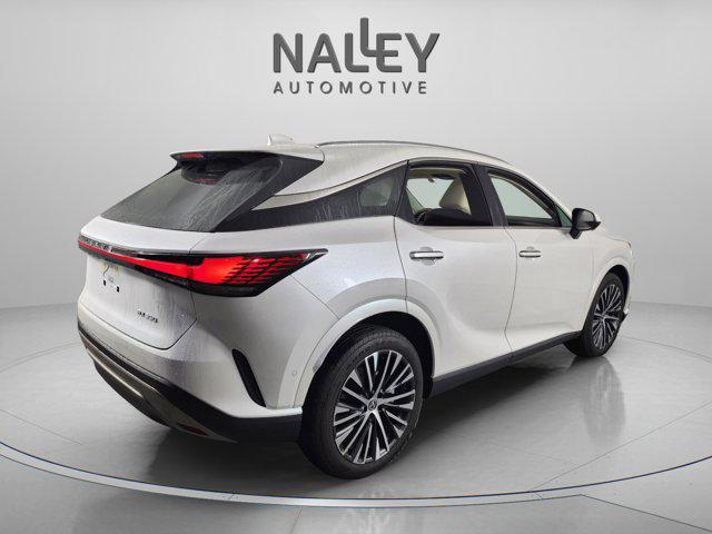Photo of 2023 Eminent White Pearl Lexus RX 350