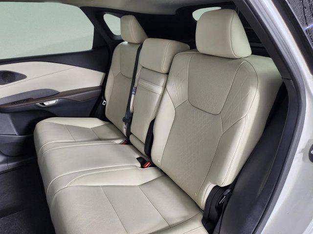Photo of 2023 Eminent White Pearl Lexus RX 350