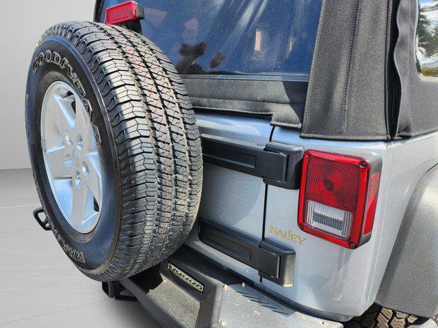 Photo of 2014 Billet Metallic Clearcoat Jeep Wrangler Unlimited